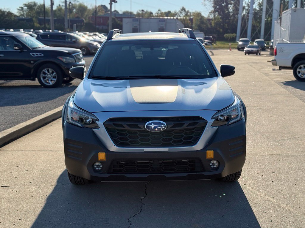 Used 2022 Subaru Outback Wilderness w/ Wilderness Package AWD/4WD image 3