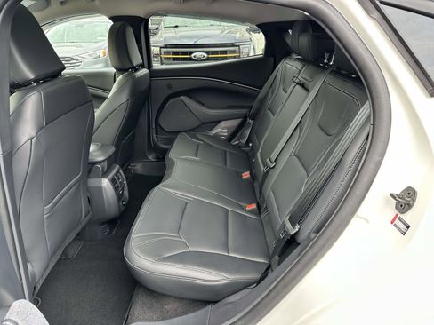 Used 2025 Ford Mustang Mach-E Premium image 15