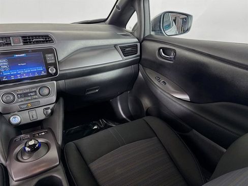 Certified 2023 Nissan Leaf S image 23