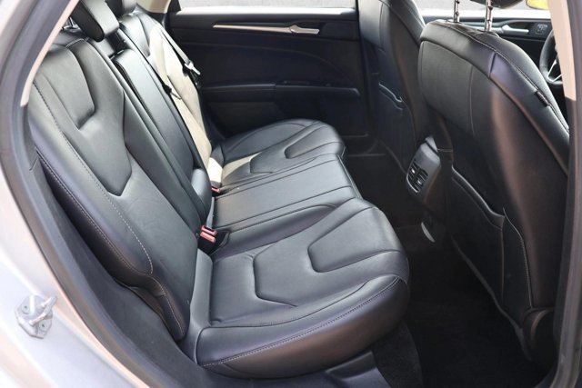 Used 2017 Ford Fusion Titanium FWD image 25