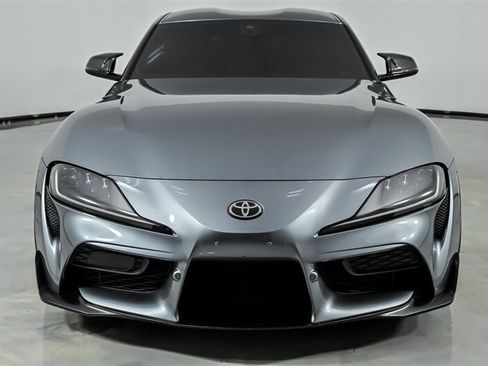 Used 2021 Toyota Supra RWD image 5