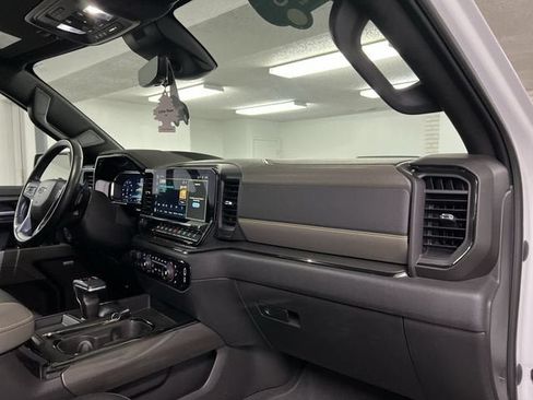Certified 2023 Chevrolet Silverado 1500 ZR2 w/ Technology Package AWD/4WD image 30