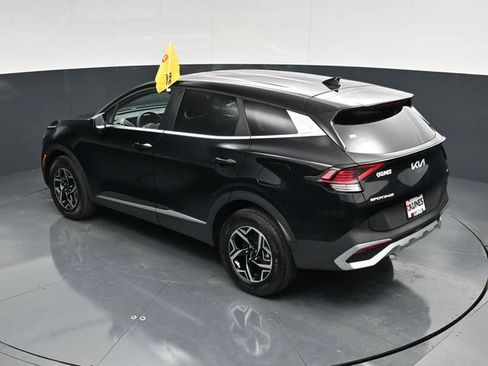 Used 2025 Kia Sportage LX image 49