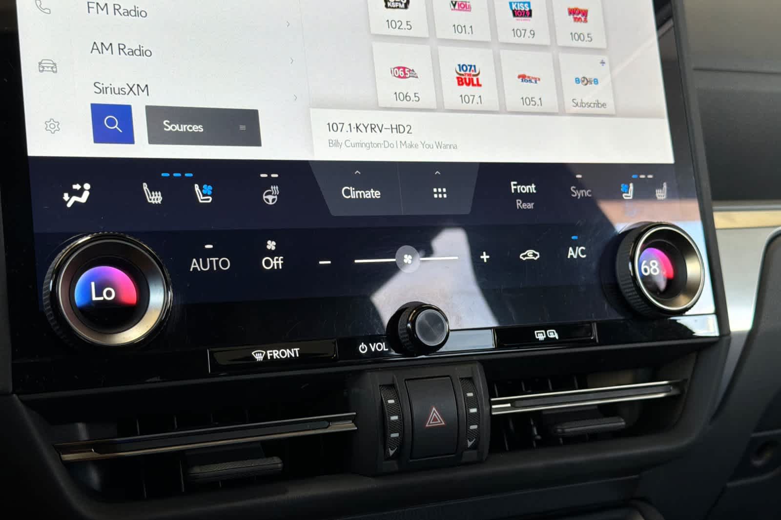Certified 2024 Lexus GX 550 w/ Accessory Package (Z1) AWD/4WD image 23