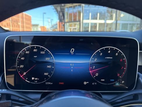 New 2026 Mercedes-Benz GLC 300 4MATIC image 16