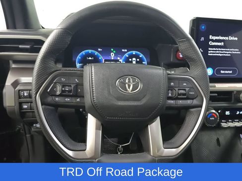 Used 2024 Toyota Tacoma TRD Off-Road AWD/4WD image 4