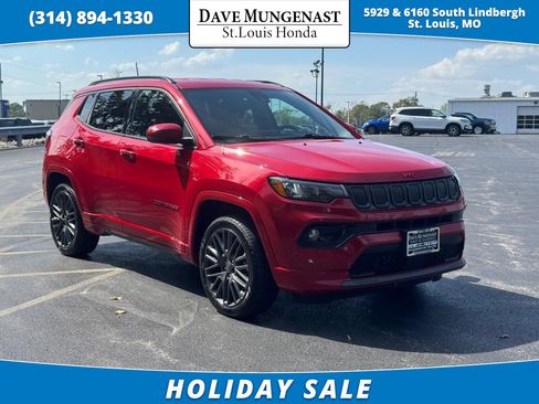 Used 2022 Jeep Compass Limited image 1