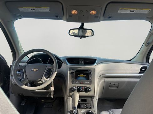 Used 2016 Chevrolet Traverse LS image 10
