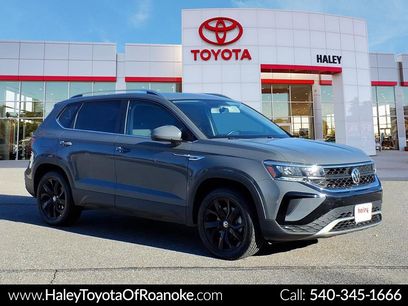 Used 2022 Volkswagen Taos SE