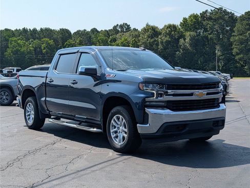 Used 2021 Chevrolet Silverado 1500 LT w/ Z71 Off-Road Package AWD/4WD image 8