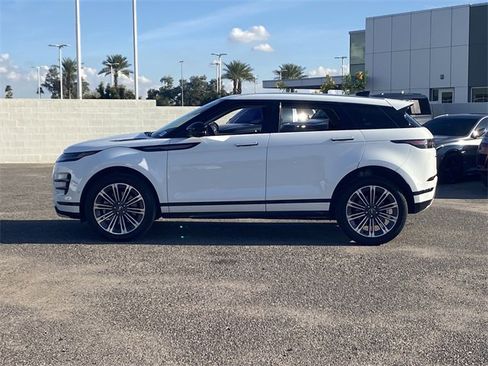 Used 2025 Land Rover Range Rover Evoque Dynamic SE image 29