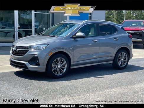 Used 2022 Buick Encore GX Select w/ Advanced Technology Package FWD image 1