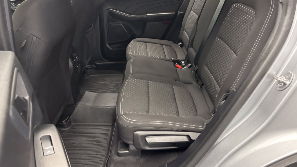 Used 2023 Ford Escape Active w/ Tech Pack #1 AWD/4WD image 32