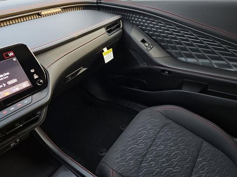 New 2026 Dodge Charger R/T image 21