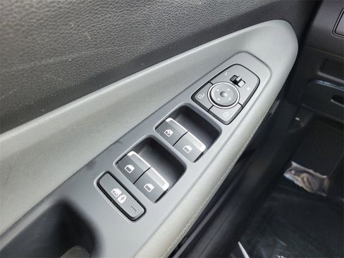Used 2023 Hyundai Santa Fe SE image 22