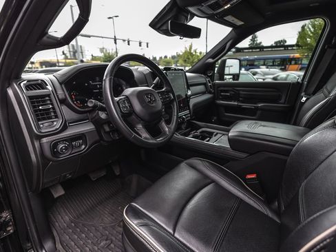 Used 2023 RAM 3500 Limited AWD/4WD image 21