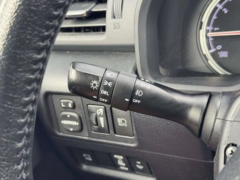 Used 2024 Toyota 4Runner TRD Off-Road Premium AWD/4WD image 29