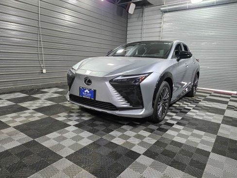 Used 2023 Lexus RZ 450e Premium w/ Accessory Package (2T) AWD/4WD image 45