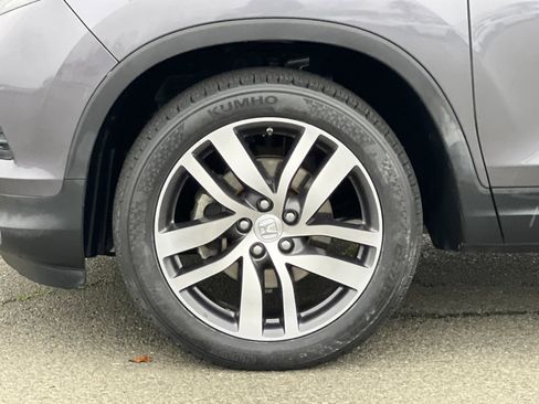 Used 2018 Honda Pilot Elite image 25