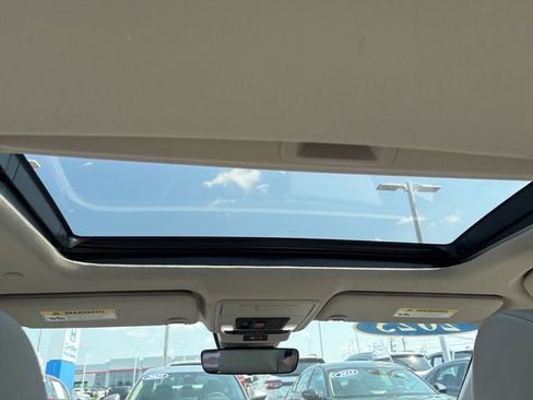 Certified 2023 Honda Accord Touring image 18