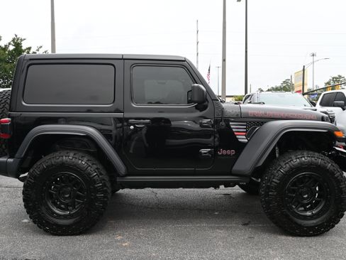 Used 2021 Jeep Wrangler Rubicon AWD/4WD image 11