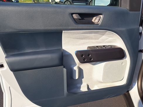 New 2025 Ford Maverick XLT w/ 4K Tow Package image 14