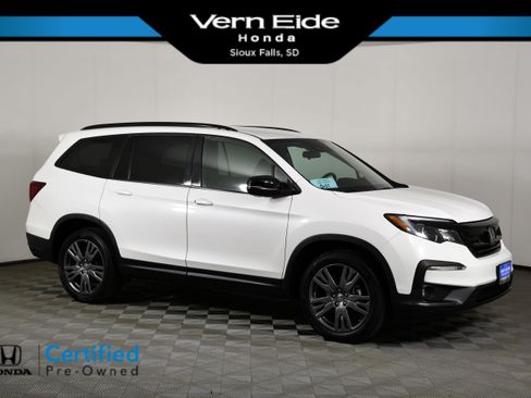 Used 2022 Honda Pilot Sport image 1