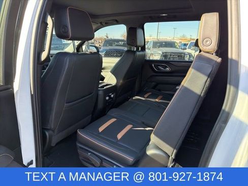 Used 2023 GMC Yukon XL AT4 w/ AT4 Premium Plus Package image 31