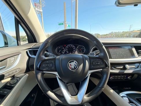 Used 2023 Buick Enclave Avenir w/ Avenir Technology Package image 12