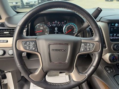 Used 2018 GMC Yukon Denali w/ Denali Ultimate Package image 16