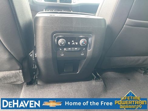 Used 2024 Chevrolet Tahoe LT w/ Luxury Package AWD/4WD image 21