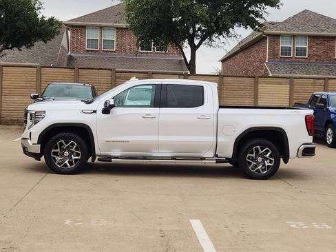 Used 2024 GMC Sierra 1500 SLT AWD/4WD image 13