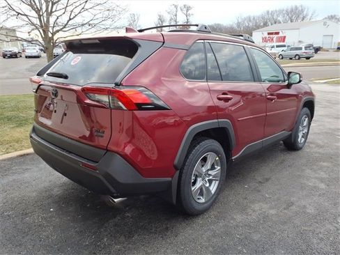 New 2025 Toyota RAV4 XLE image 4