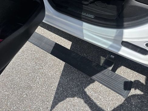 Used 2022 RAM 1500 Limited w/ Body Color Bumper Group AWD/4WD image 11