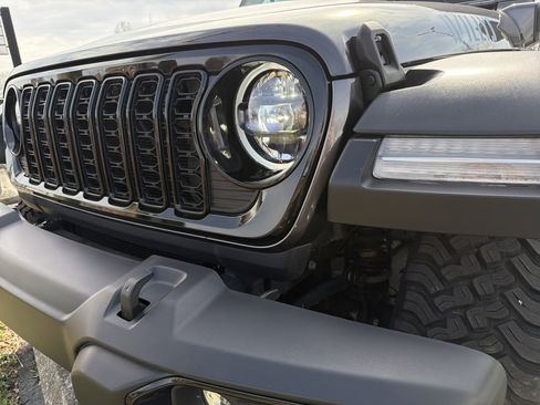 Certified 2025 Jeep Wrangler Unlimited Sport S 4xe AWD/4WD image 4