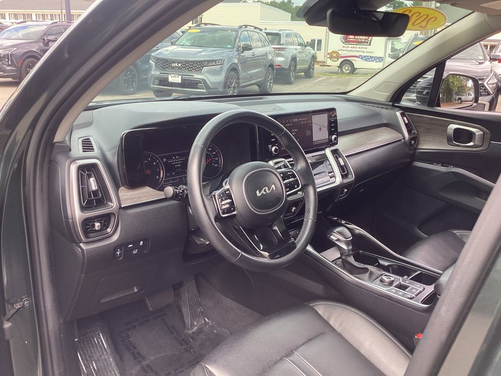 Certified 2023 Kia Sorento X-Line EX AWD/4WD image 15