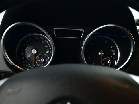 Used 2017 Mercedes-Benz G 550 Squared image 23