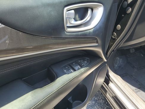 Used 2018 INFINITI QX60 FWD image 20