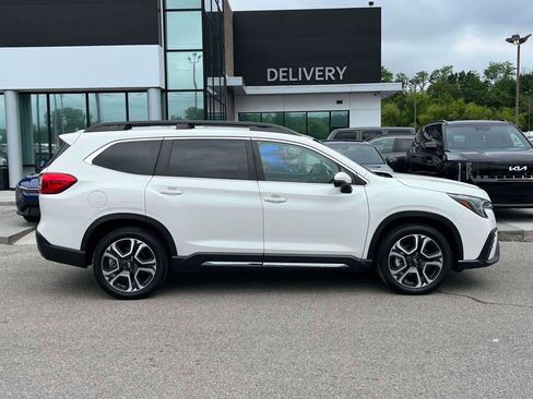 Used 2023 Subaru Ascent Limited AWD/4WD image 25
