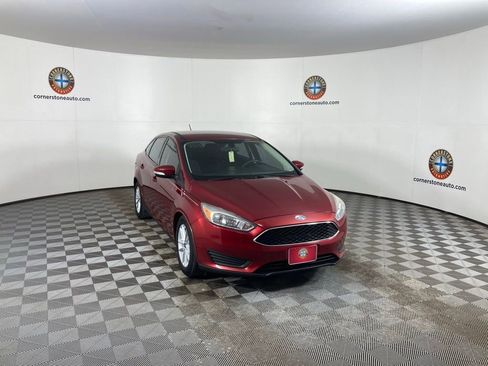 Used 2017 Ford Focus SE image 17