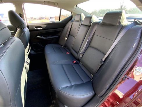 Used 2024 Nissan Altima 2.5 SL image 23