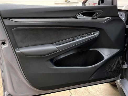 New 2026 Volkswagen GTI SE image 16