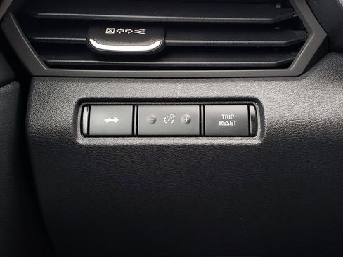 Used 2020 Nissan Altima 2.5 SR image 27