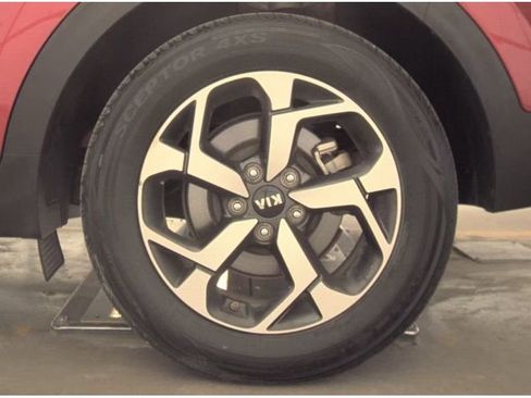 Used 2021 Kia Sportage LX image 27