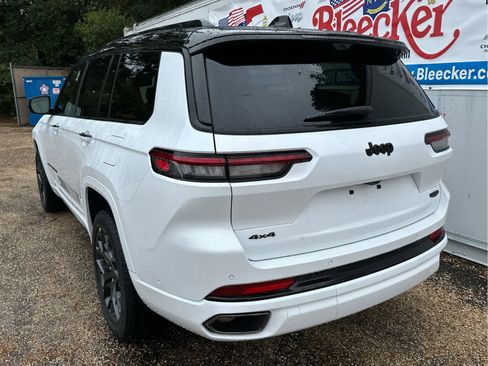 New 2025 Jeep Grand Cherokee L Summit image 8
