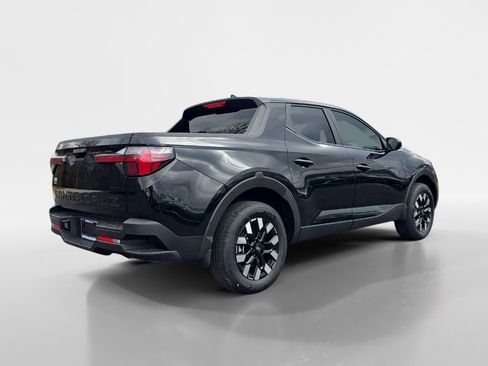 New 2025 Hyundai Santa Cruz SE image 3