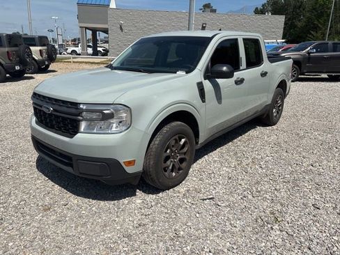 Used 2022 Ford Maverick XLT w/ Equipment Group 300A Standard image 3