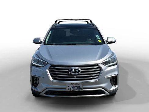 Used 2017 Hyundai Santa Fe FWD image 8