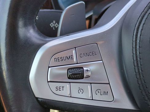 Used 2020 BMW 740i w/ M Sport Package image 25