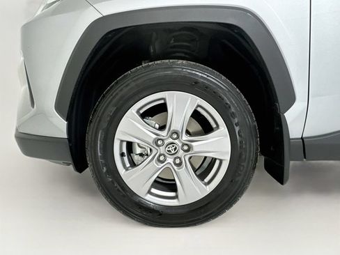 Used 2025 Toyota RAV4 XLE w/ Convenience Package AWD/4WD image 31